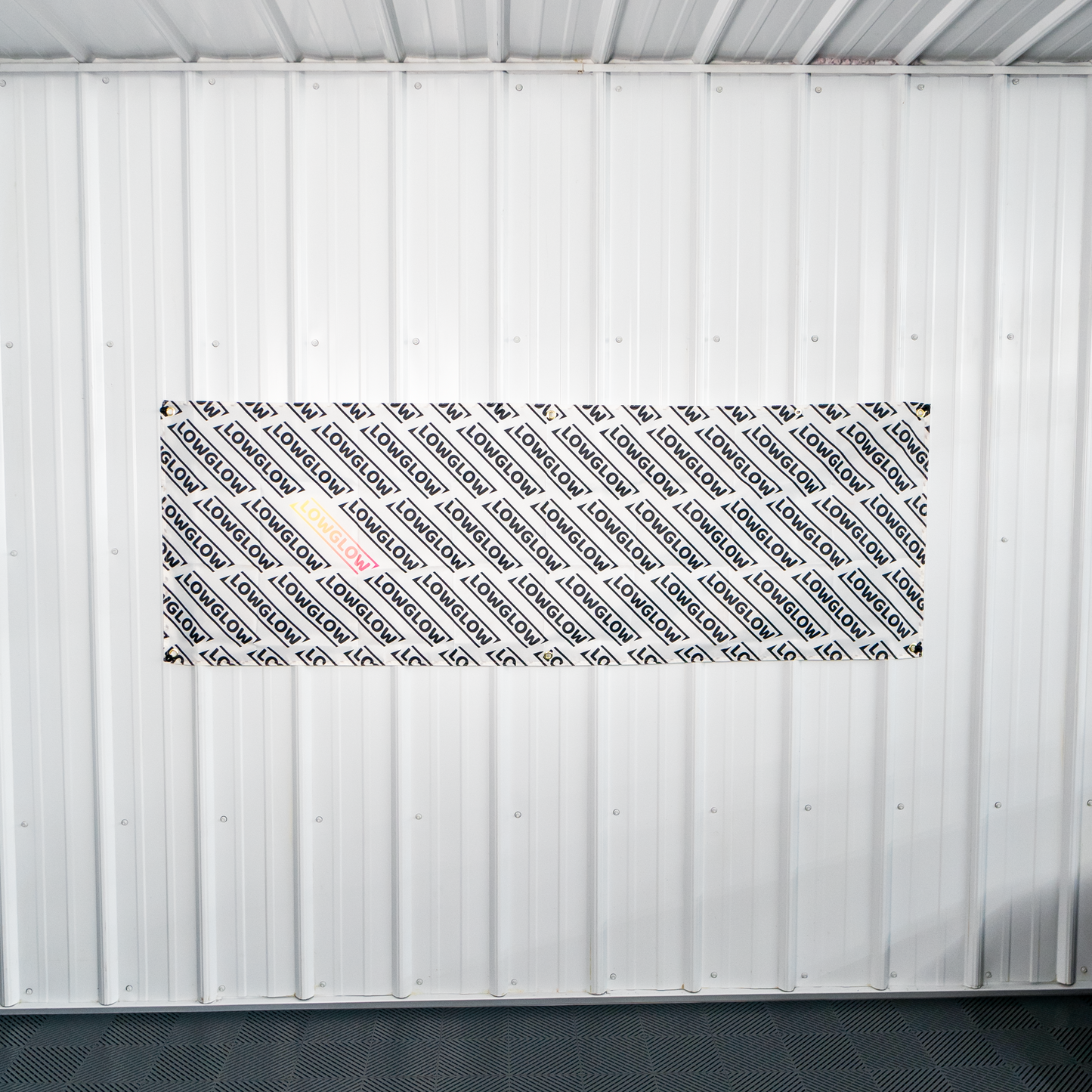 Garage Flags