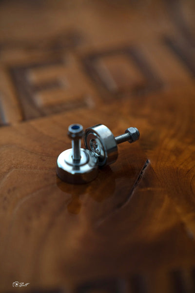 Magnetic Rock Light Mount -  9 / 24 / 36 / 96 / 108