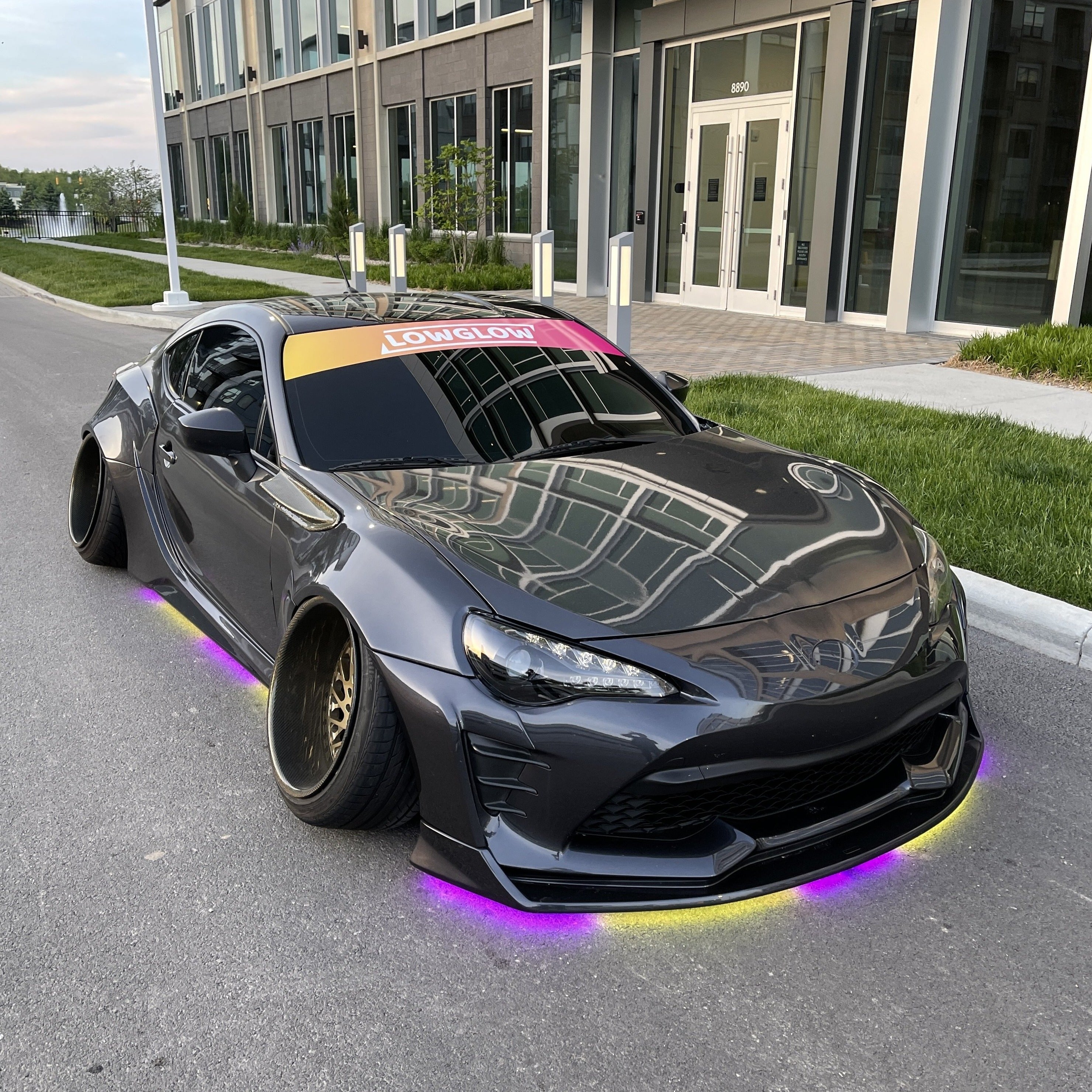 Windshield Banners